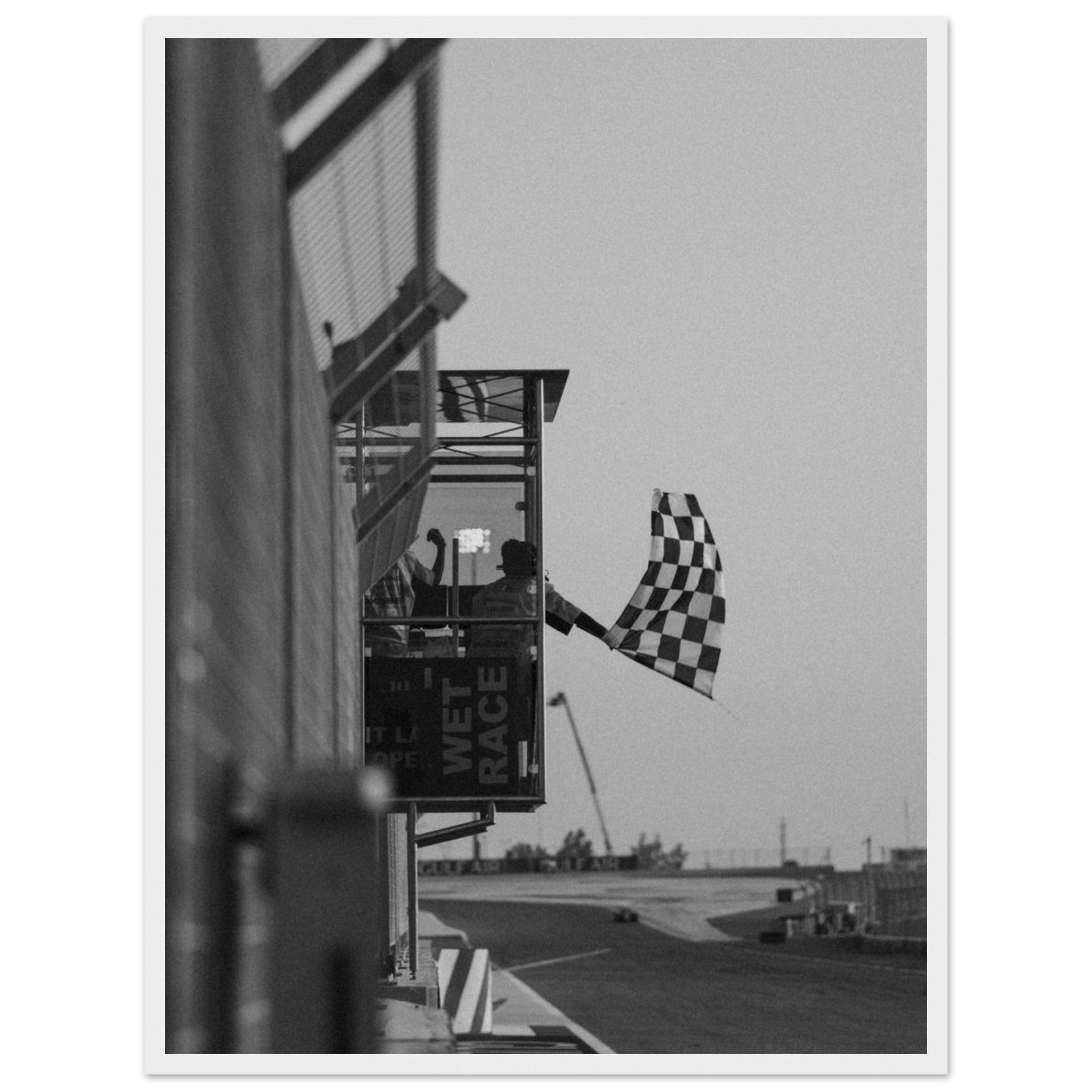 dca70501-bf06-473e-8774-e92f35cca3a9